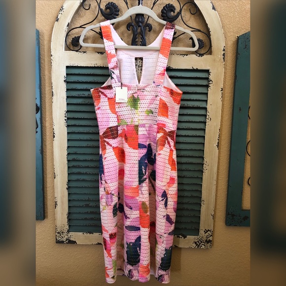 Trina Turk Dress size small worn once - Picture 4 of 9